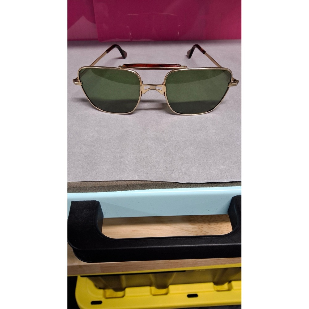 VINTAGE BEST COMPANY MOD GOLD MITROR GREEN LENS SUNGLASS